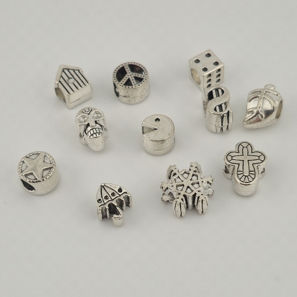 11pc Silver Tone Bead Lot w/ Dice Cross Peace Star Skull Snowflake - Picture 2 of 4